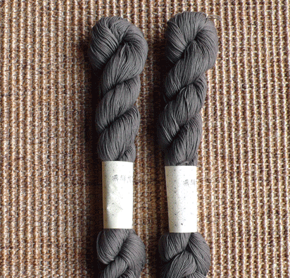 hida sashiko embroidery thread [sashiko thread, grey embroidery thread, grey sashiko thread]